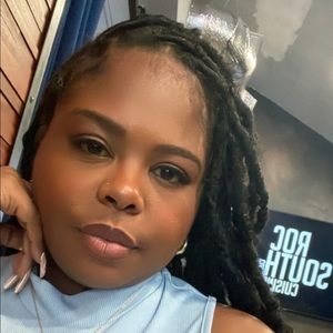 Meet your Posher, Tyresa